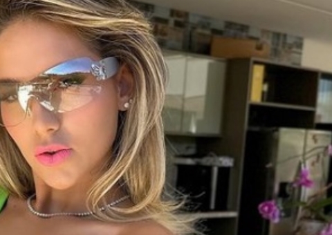 Virgínia é criticada por look em casamento: ‘noção passou longe’