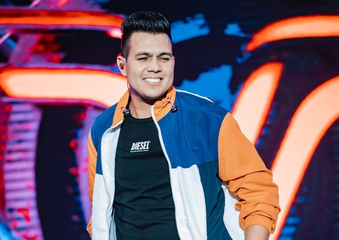 Vitor Fernandes fará show gratuito no Festival de Quadrilhas em Barreirinha