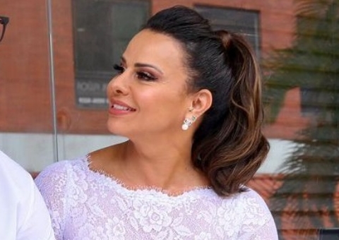 Viviane Araújo se casa com Guilherme Militão e muda sobrenome: 'sonho'