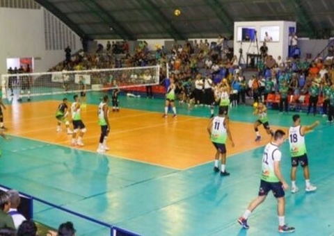 Equipes do Amazonas ganham jogos da Superliga C em Manaus