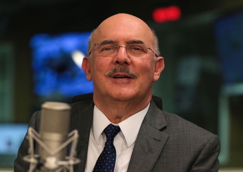 "De que adianta diploma, se fica endividado?" diz ministro da educação