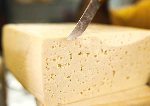 Nove pessoas são hospitalizadas após comerem queijo coalho no Amazonas