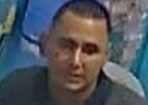 Polícia procura criminoso que assaltou loja em Manaus e deixou funcionários trancados