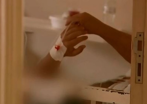 Capitais do Nordeste têm espera de 6h em ambulância e contêiner para corpos