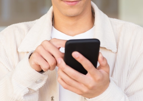 Governo vai exigir verificador de idade para acesso a bets e site pornográf