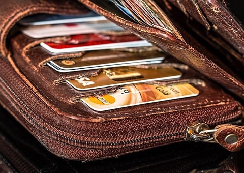 Serasa oferece negociação de dívidas com parcelamento em até 36x sem juros