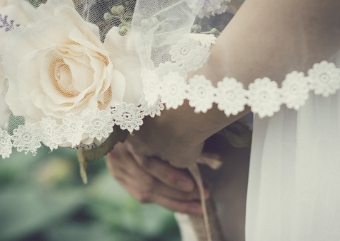 Noiva é denunciada após fala racista: ‘preferimos pessoas brancas’