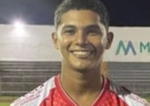 Jovem que teve 90% do corpo queimado em incêndio de barco no Solimões morre em Manaus