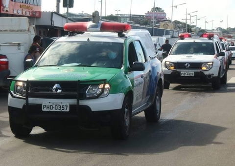 Homem ameaça e faz irmã refém em casa no Armando Mendes