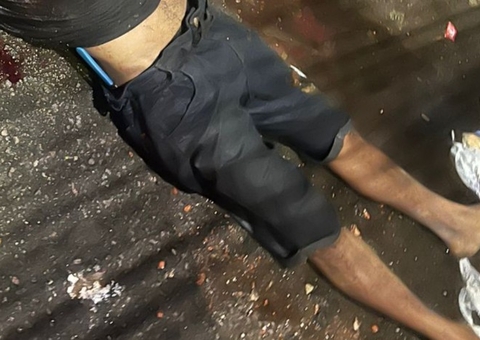 Com faca na cintura, homem é executado a tiros em rua na Compensa 