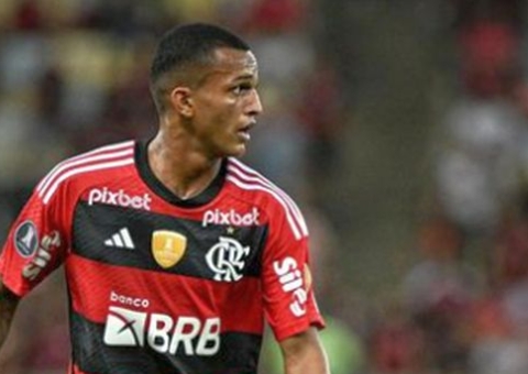 Wesley usa dicas de Sampaoli para ficar mais calmo e decisivo no Flamengo