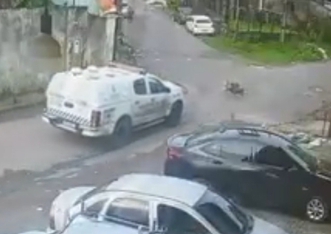 PMs que atropelaram e mataram cadelas no Novo Aleixo são afastados das funções 