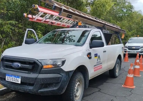 Comunidade e bairros de Manaus ficam sem energia nesta quarta-feira