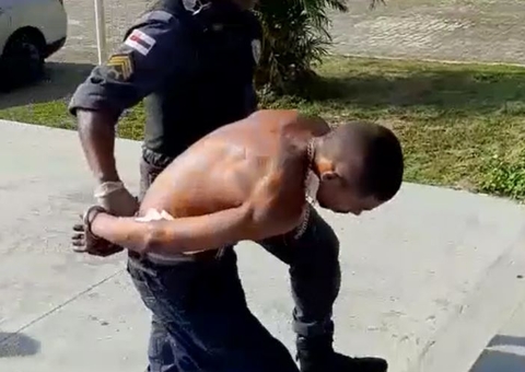 Suspeito de matar esposa em Manaus se cortou para forjar legítima defesa