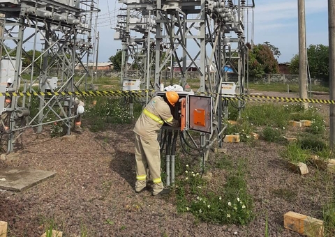 Manutenção programada deixa 4 bairros sem energia nesta quinta-feira