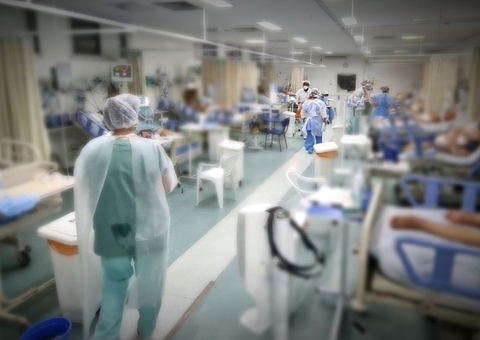 Senadores pedem socorro internacional ao Brasil na pandemia; veja o apelo