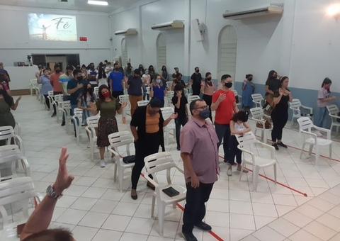 STF decide contra liberação de cultos e missas durante a pandemia