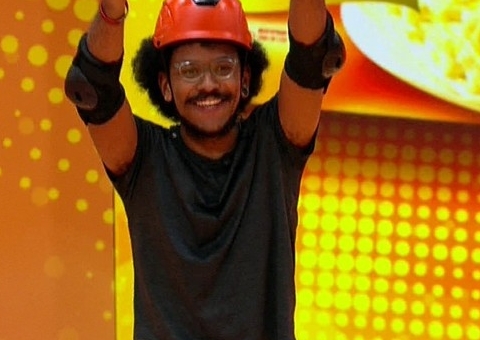 Com prova antecipada, João é o novo Anjo e tira Arthur do VIP com o Monstro