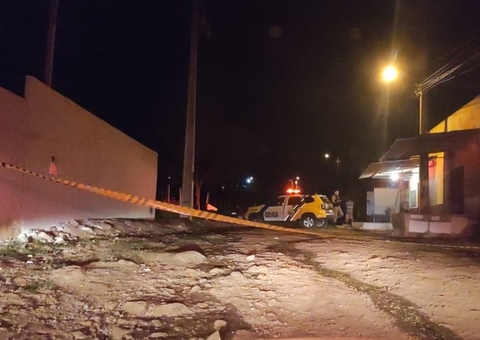 Homem é morto com dez facadas após discussão por causa de som alto