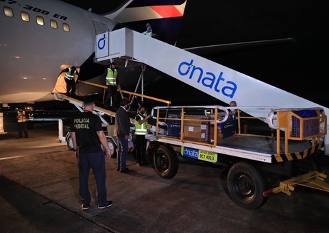 Pfizer entrega 628 mil doses da vacina ao Brasil nesta quarta-feira 