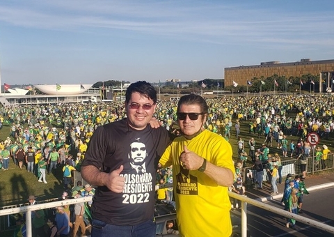 Filho de ex-deputado é intubado com covid após ato pró-Bolsonaro