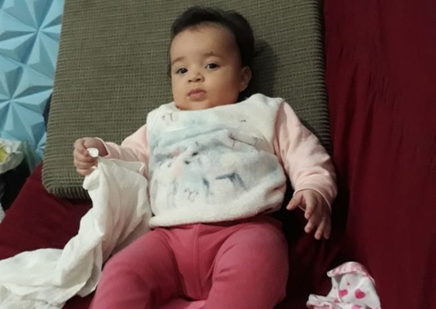 Pai leva bebê para creche e recebe ligação de que criança havia morrido: 'sem chão'