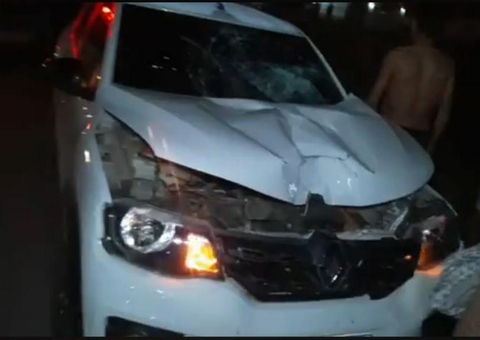 Mulher morre ao ser atropelada enquanto ia comprar churrasco na rodovia AM-070