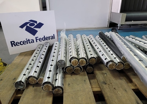 120 Kg de drogas escondidos em peças de piscinas são apreendidos no Aeroporto de Manaus