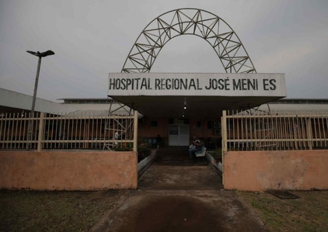 Homem é atacado por vizinho a pauladas e terçadadas em Itacoatiara