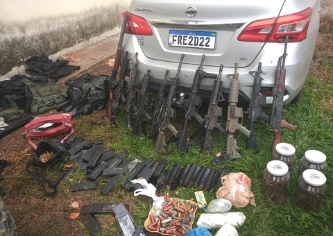 Tiroteio deixa 25 suspeitos de assaltos a bancos mortos em Minas Gerais