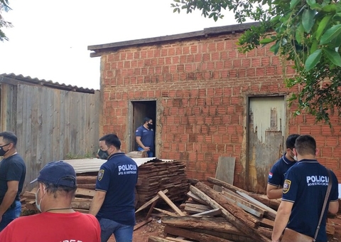 Homem mata e tira os órgãos de esposa e filha após receber 'ordem divina'
