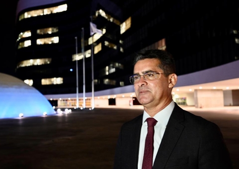 David Almeida vai a Brasília em busca por novos investimentos para Manaus