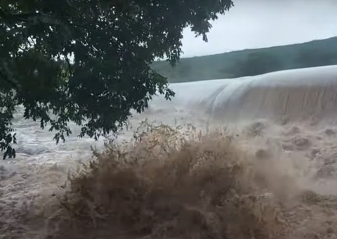 Segunda barragem rompe na Bahia em menos de 24h e cidades são evacuadas