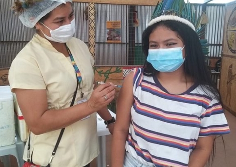 Crianças do Parque das Tribos são vacinadas contra Covid-19 neste sábado em Manaus