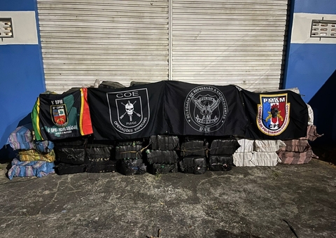 PF apreende 2 toneladas de drogas no Arquipélago de Anavilhanas no Amazonas