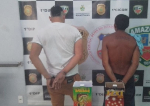 Dupla é presa com drogas ao tentar fugir da polícia em Manaus