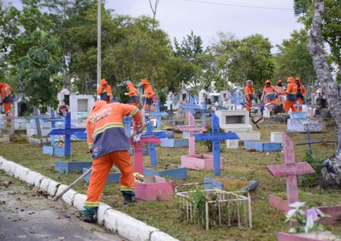Cemitério Aparecida é revitalizado para Dia dos Finados em Manaus