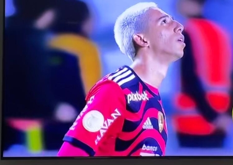 Flamengo arranca empate com gol do amazonense Werton