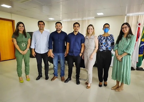 Aprovados em concurso são empossados na Defensoria do Amazonas