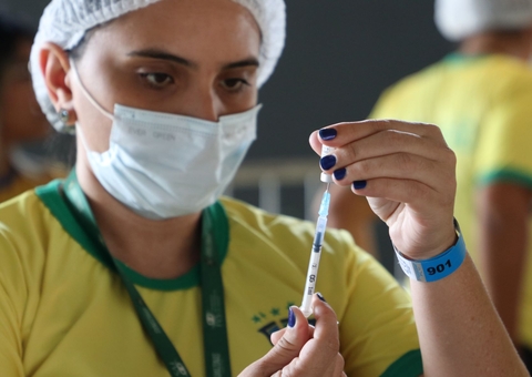 Covid-19: Vacinação no Amazonas avança e chega a  8.457.844 doses aplicadas