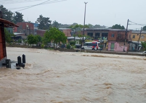 Defesa Civil alerta sobre possibilidade de inundações durante chuva em Manaus