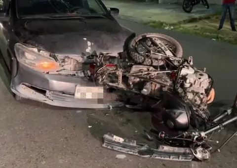 Acidente: Carro entra na contramão e atinge motociclista em Manaus