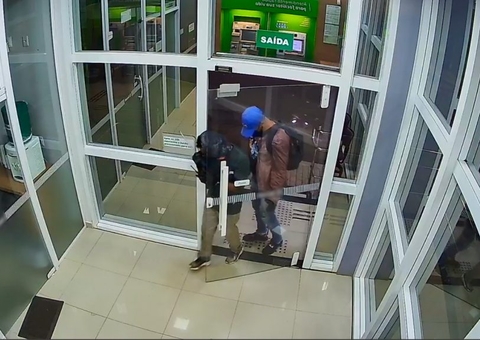 Dupla cortou energia de cidade para roubar R$ 650 mil de agência bancária no Amazonas