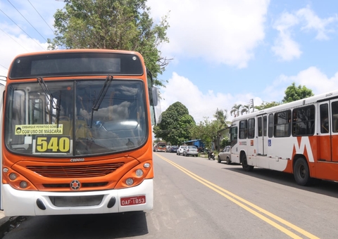 Rodoviários e caminhoneiros serão vacinados contra Covid-19 em Manaus