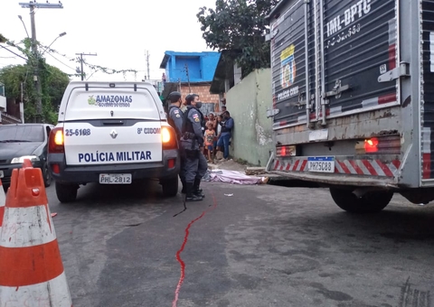 Homem é executado em plena luz do dia em cruzamento de ruas em Manaus