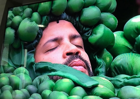 Projota cai no choro por Monstro e é atendido pela produção; web reage