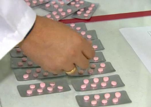 Medicamento para tratar câncer é testado contra a covid-19 em Manaus