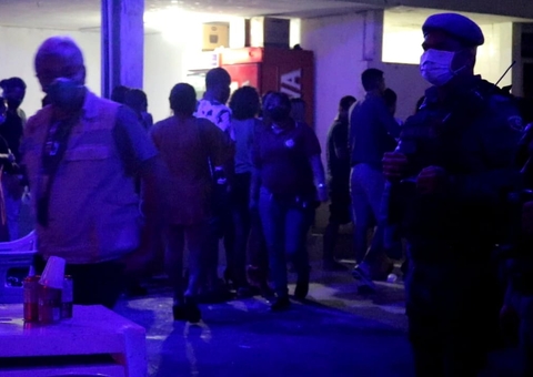 Balneário ignora pandemia e faz festa clandestina com 300 pessoas em Manaus