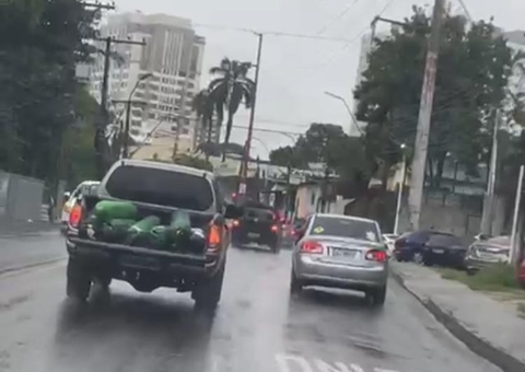 Com pessoas morrendo sem oxigênio, trio desviava cilindros de ONG em Manaus