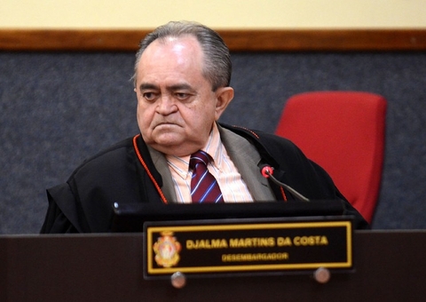 Confira a trajetória do desembargador Djalma, que morreu vítima da covid-19